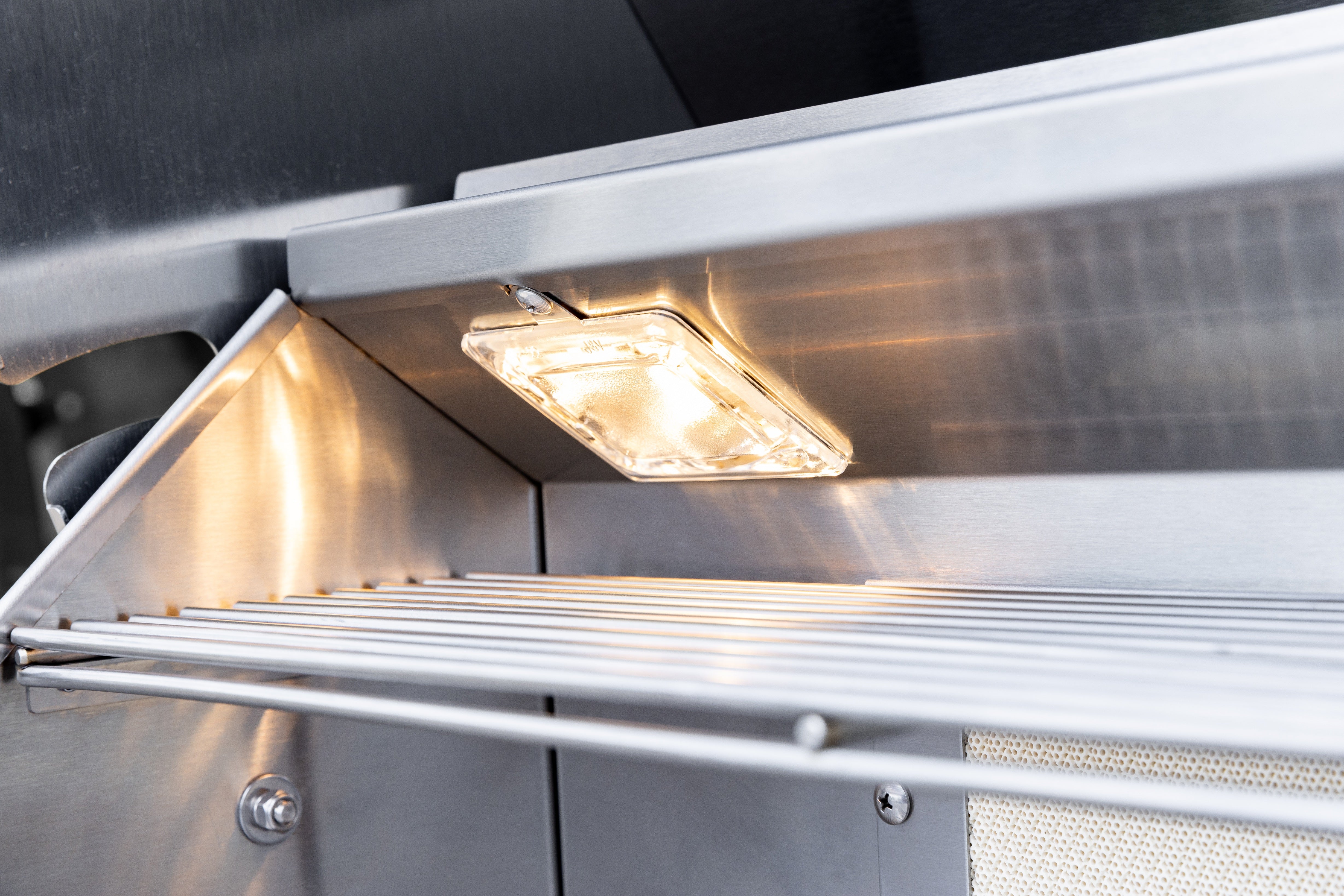 Summerset Sizzler Pro Grill